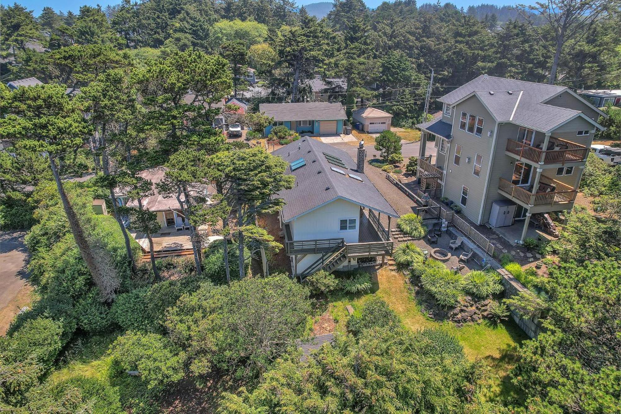 Shore Beats Work Lincoln City Exterior foto